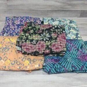 LuLaRoe~Perfect T~Lot of 5 Shirts~EUC